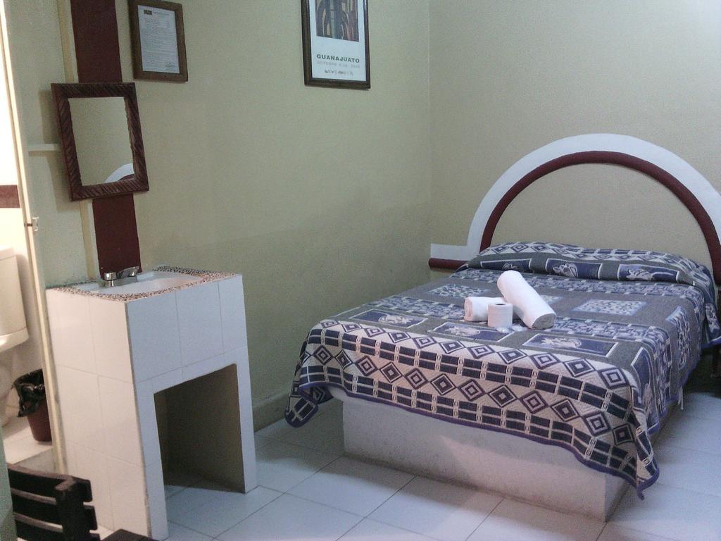Hotel Posada De La Condesa Guanajuato Esterno foto